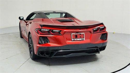 2025 Chevrolet Corvette Stingray w/2LT