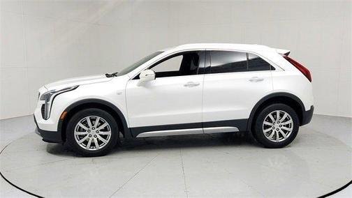 2022 Cadillac XT4 Premium Luxury