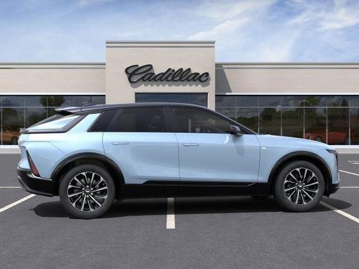 2025 Cadillac LYRIQ Sport