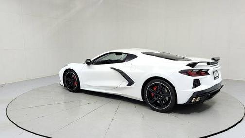 Arctic White 2021 Chevrolet Corvette Stingray w/3LT