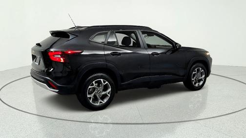 Black Metallic 2024 Chevrolet Trax LT