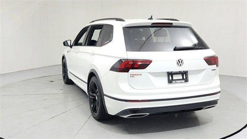 2019 Volkswagen Tiguan 2.0T SEL R-Line Black