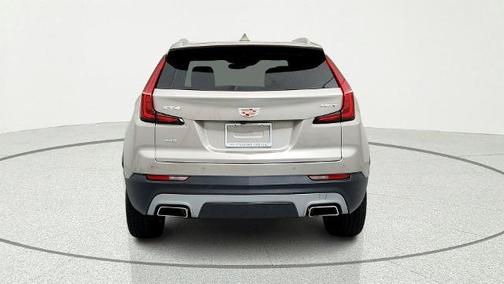 Latte 2023 Cadillac XT4 Premium Luxury