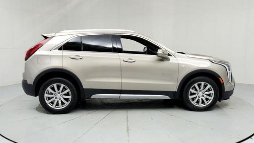 Latte 2023 Cadillac XT4 Premium Luxury