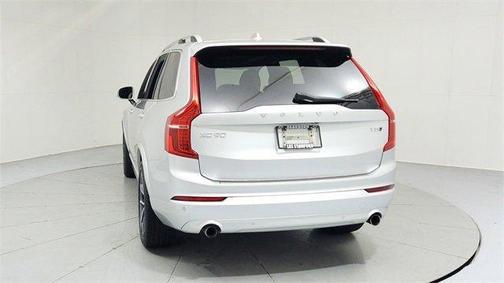 2018 Volvo XC90 T5 Momentum