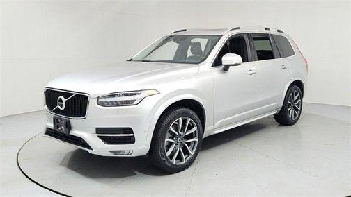 2018 Volvo XC90 T5 Momentum