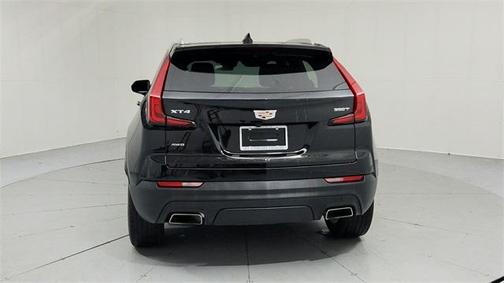 2022 Cadillac XT4 Luxury