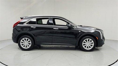 2022 Cadillac XT4 Luxury