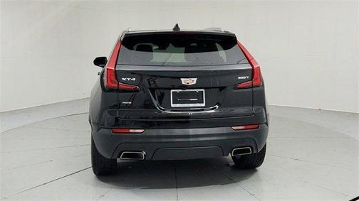 2022 Cadillac XT4 Luxury