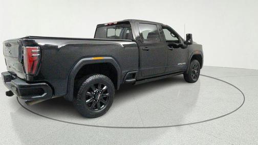 Onyx Black 2024 GMC Sierra 2500 AT4