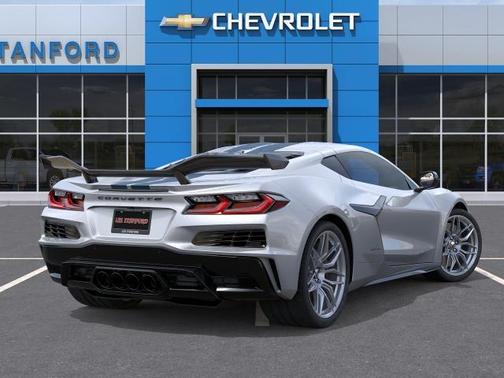 Blade Silver Metallic 2026 Chevrolet Corvette Z06
