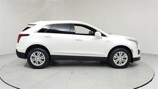 2022 Cadillac XT5 Luxury