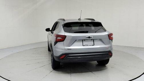 Sterling Gray Metallic 2025 Chevrolet Trax 2RS