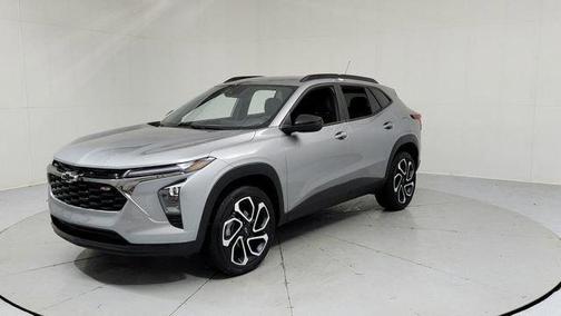 Sterling Gray Metallic 2025 Chevrolet Trax 2RS