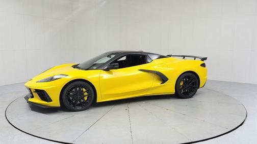 2026 Chevrolet Corvette Stingray w/2LT
