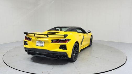 2026 Chevrolet Corvette Stingray w/2LT