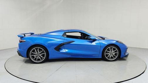 2026 Chevrolet Corvette Stingray w/2LT