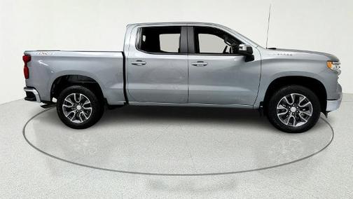 Sterling Gray Metallic 2024 Chevrolet Silverado 1500 LT