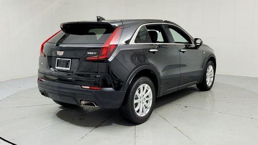 Stellar Black Metallic 2023 Cadillac XT4 Luxury