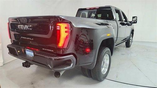 2025 GMC Sierra 3500 Denali Ultimate