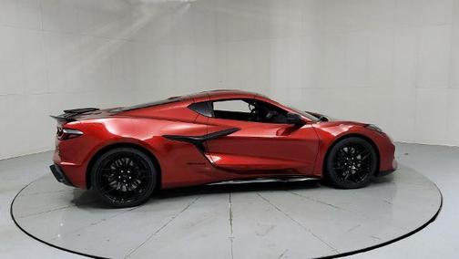Red Mist Metallic Tintcoat 2026 Chevrolet Corvette Z06