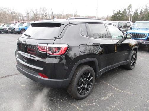 2025 Jeep Compass Latitude
