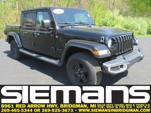 Black Clearcoat 2021 Jeep Gladiator Sport