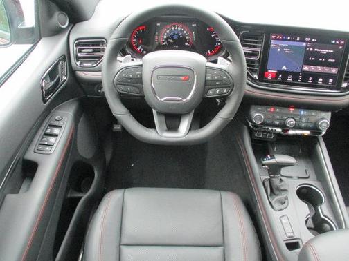 Octane Red Pearlcoat 2026 Dodge Durango GT Plus HEMI V8