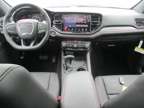 Octane Red Pearlcoat 2026 Dodge Durango GT Plus HEMI V8
