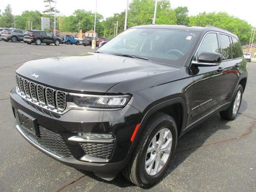 Diamond Black 2023 Jeep Grand Cherokee Limited