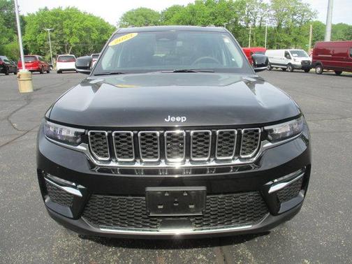Diamond Black 2023 Jeep Grand Cherokee Limited