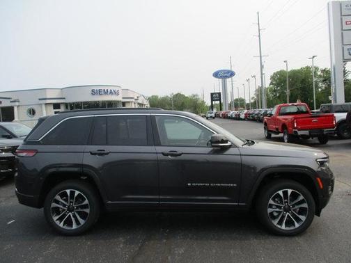 2025 Jeep Grand Cherokee Overland
