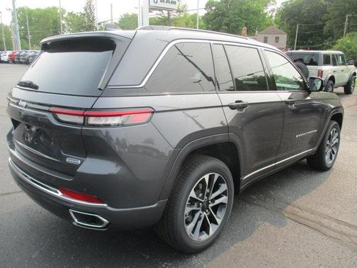 2025 Jeep Grand Cherokee Overland