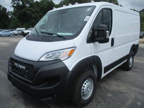 2026 RAM ProMaster 1500 Low Roof