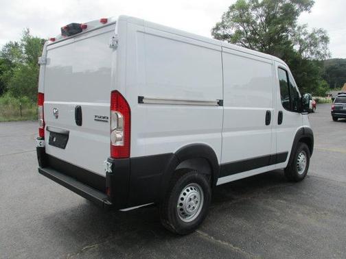 2026 RAM ProMaster 1500 Low Roof
