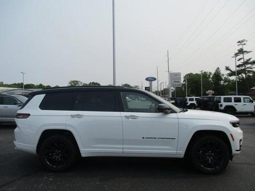 2025 Jeep Grand Cherokee L Summit