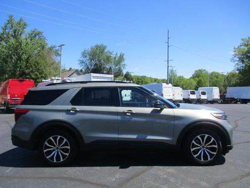 2020 Ford Explorer ST
