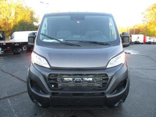 2026 RAM ProMaster 1500 Low Roof