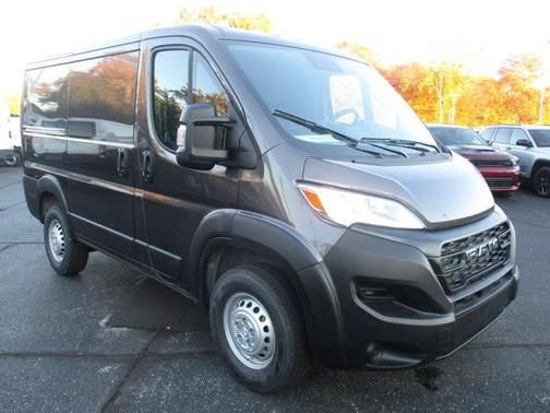 2026 RAM ProMaster 1500 Low Roof