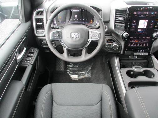Granite Crystal Clearcoat Metallic 2026 RAM 1500 Big Horn