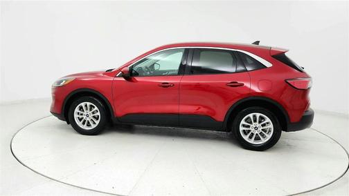 Red 2021 Ford Escape SE