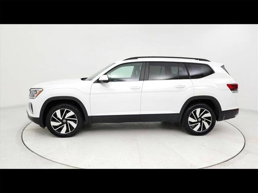 2024 Volkswagen Atlas 2.0T SE