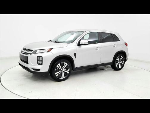 Gray 2025 Mitsubishi Outlander Sport 2.0 SE