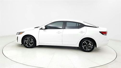 Aspen White 2024 Nissan Sentra SV