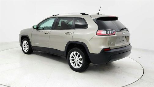 Beige 2020 Jeep Cherokee Latitude