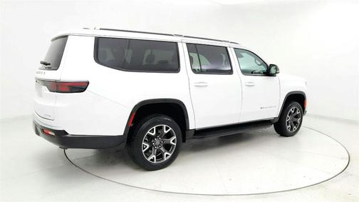 White 2024 Jeep Wagoneer L Series III