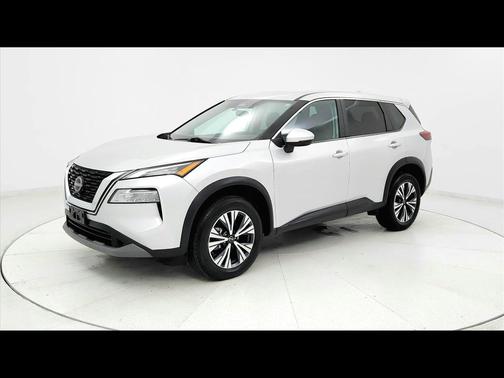 Silver 2022 Nissan Rogue SV
