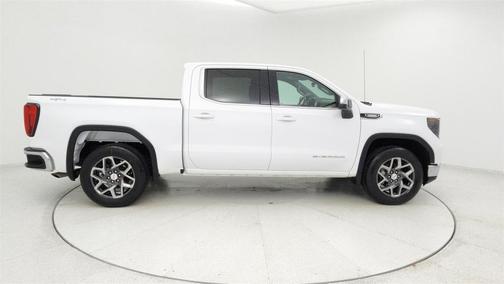 2024 GMC Sierra 1500 SLE