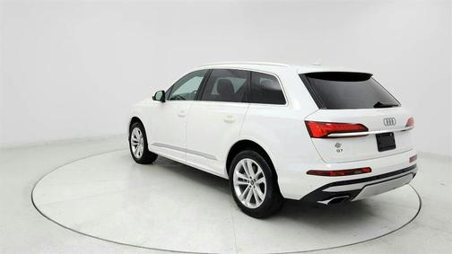 2025 Audi Q7 55 Premium