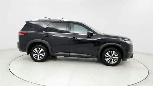 Black 2024 Nissan Pathfinder SL